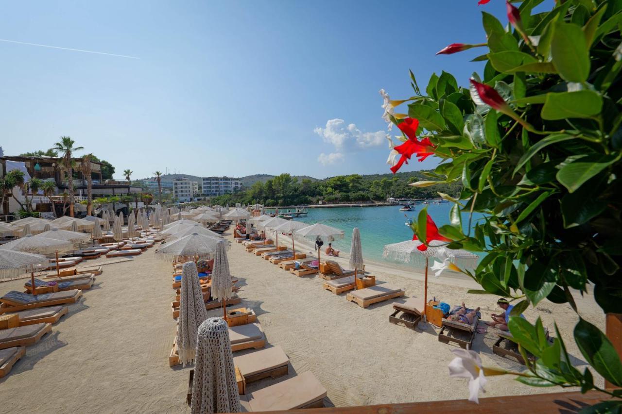 Denoel Hotel 4*