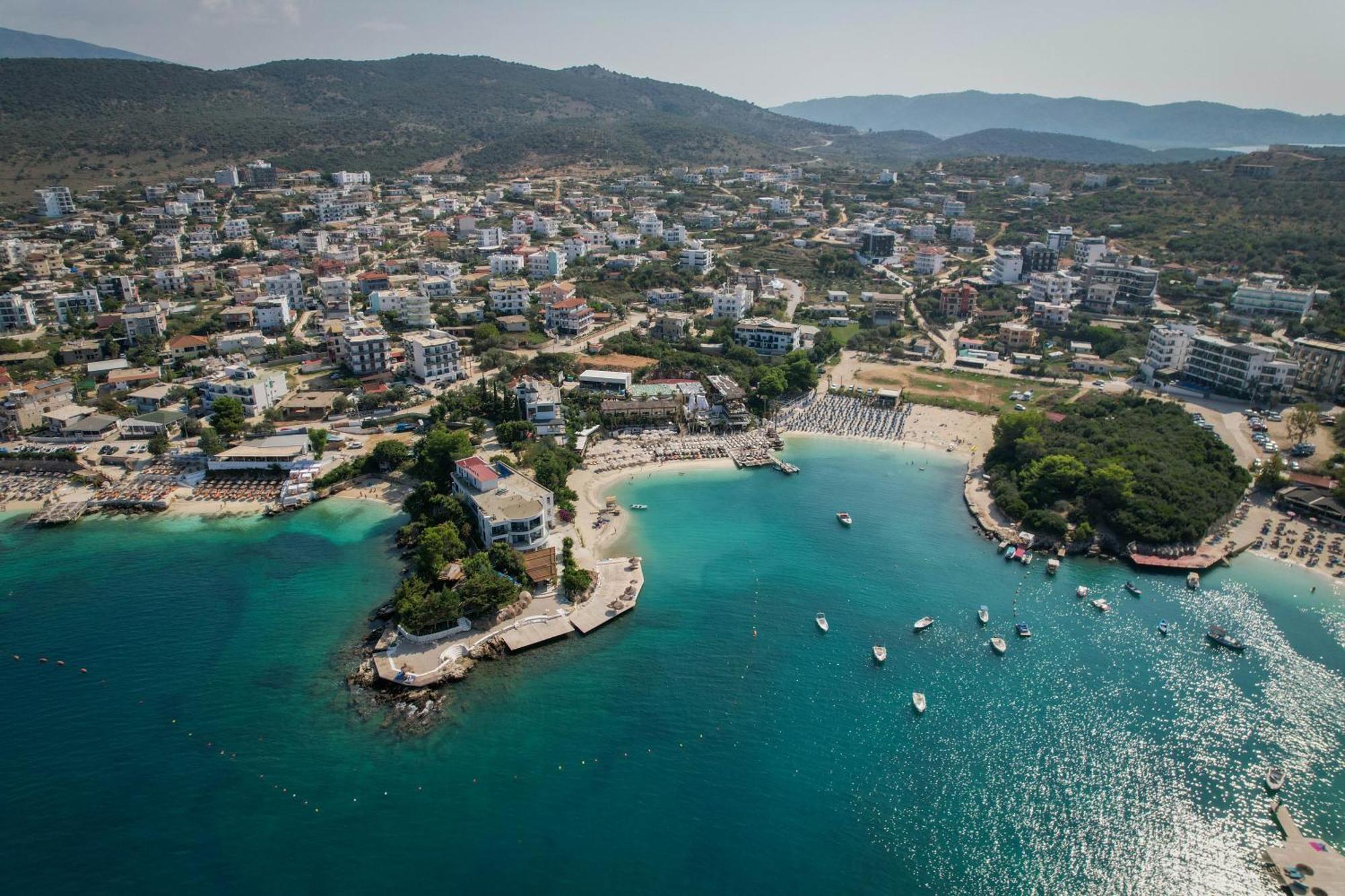 Hotel Denoel Ksamil